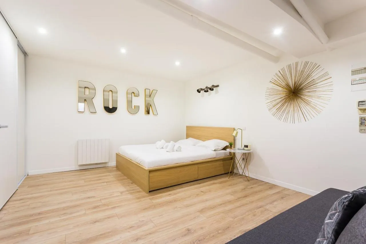 Cmg Michel-ange Molitor - Exelmans Apartment